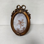Romantic Bow Vintage Frame