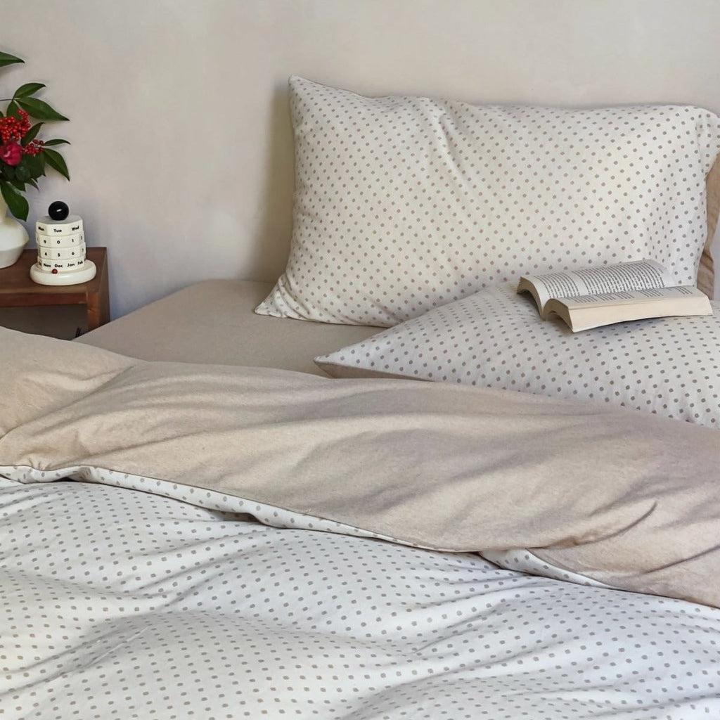 Dot Cosy Bedding Set