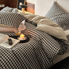 Lumina Houndstooth Bedding Set