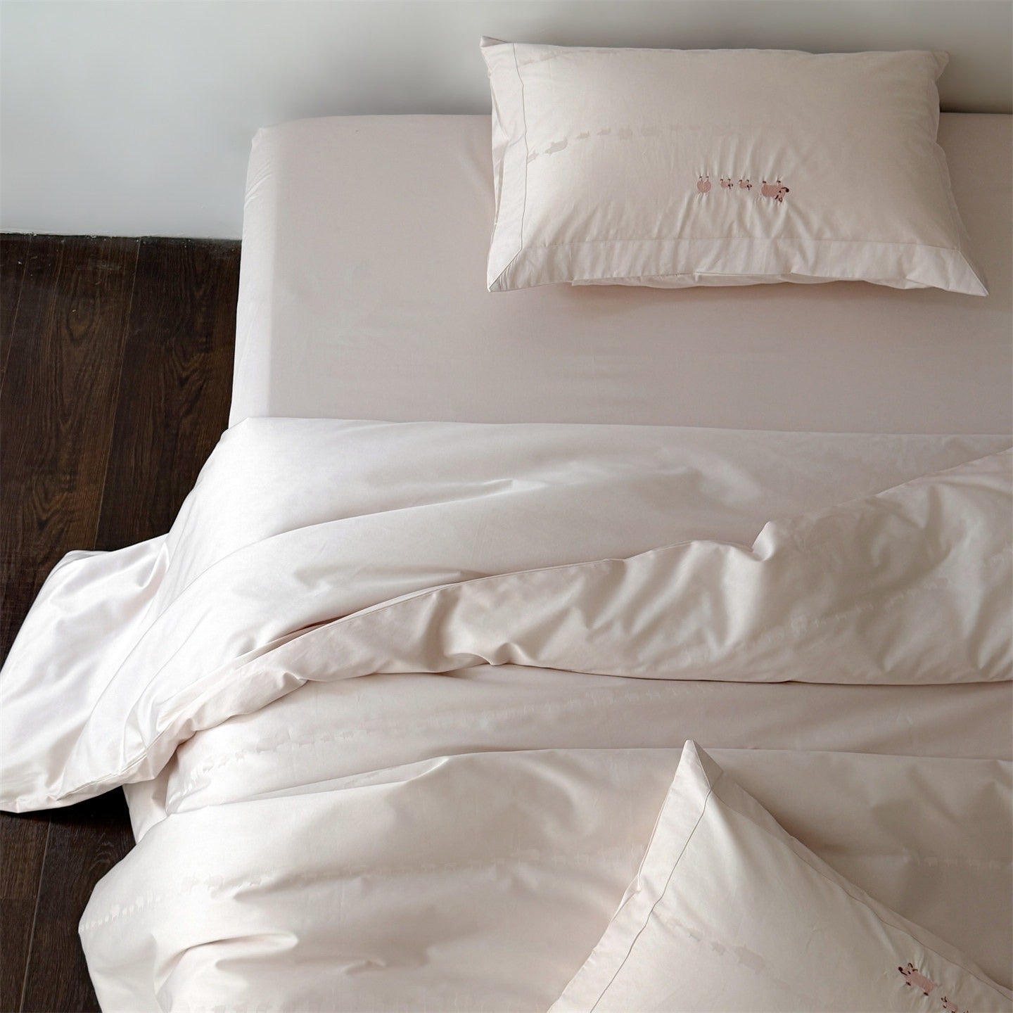Blush Piglet Stripe Bedding Set