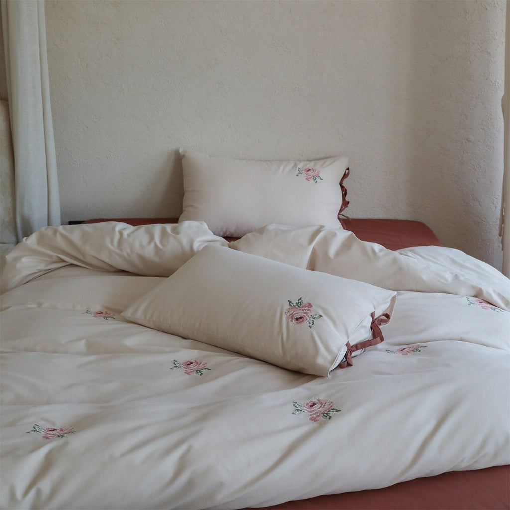 Retro Rose Garden Bedding Set
