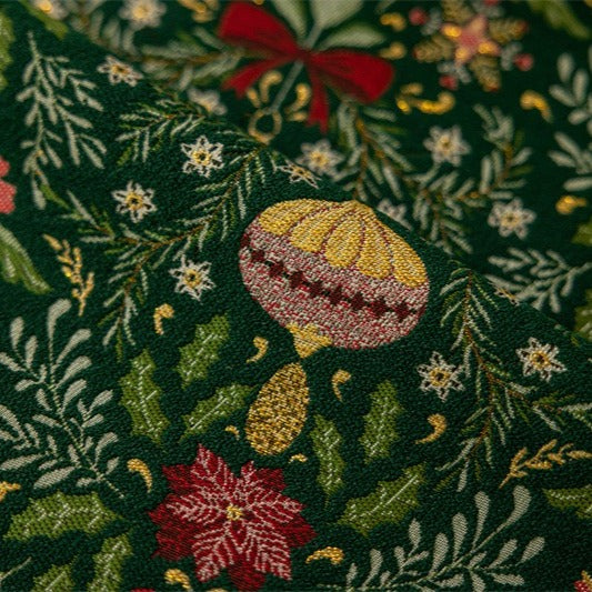 Xmas Garden Table Runner