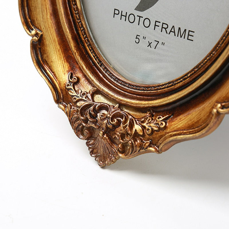 European Palace Oval Frame