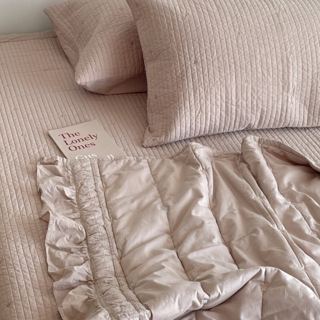 Twinkle Star Summer Quilted Blanket
