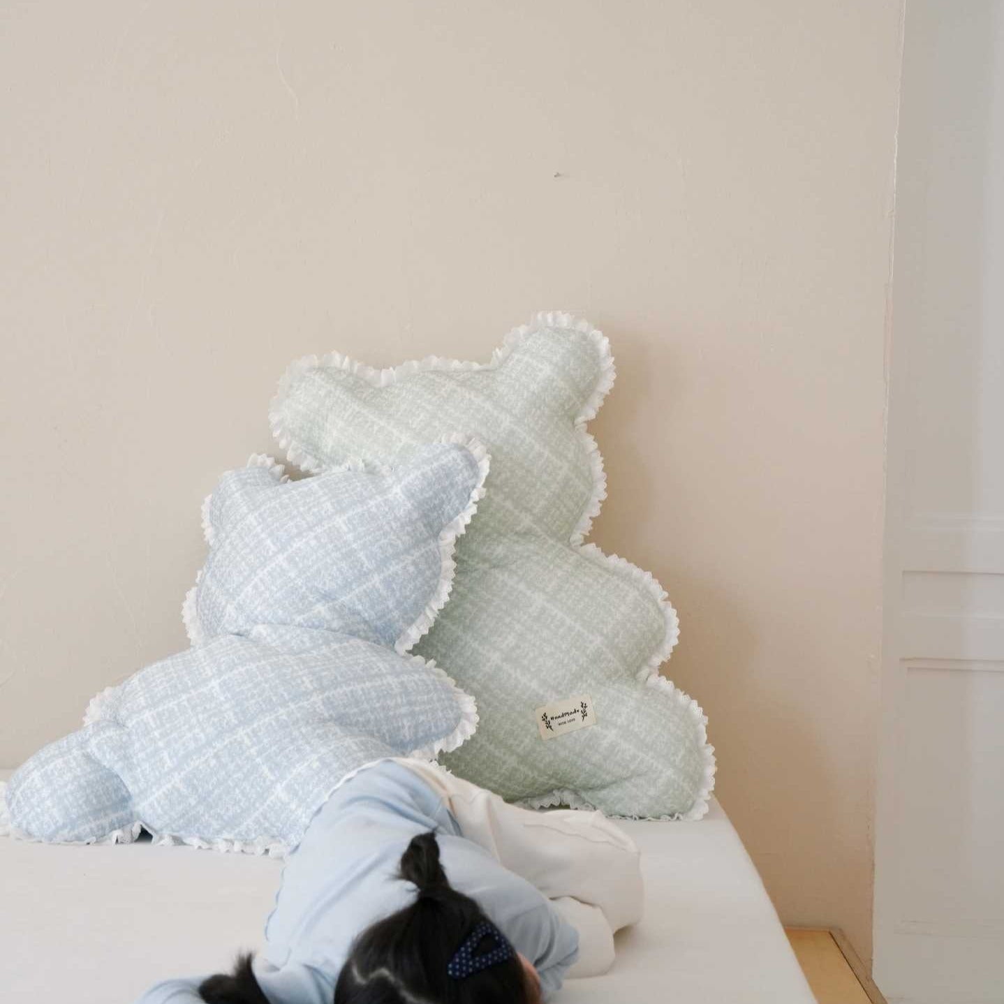 Plaid Teddy Cushion