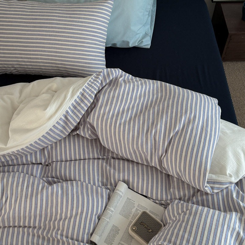Coastal Stripe Bedding Set