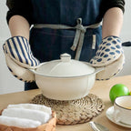 Cookie's Best Friend Oven Mitts Set