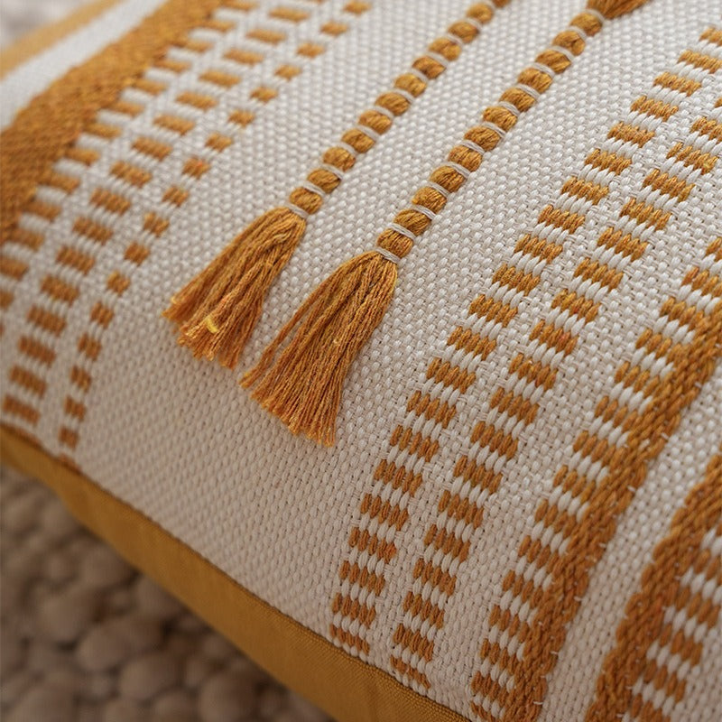 Sunny Weave Cushion