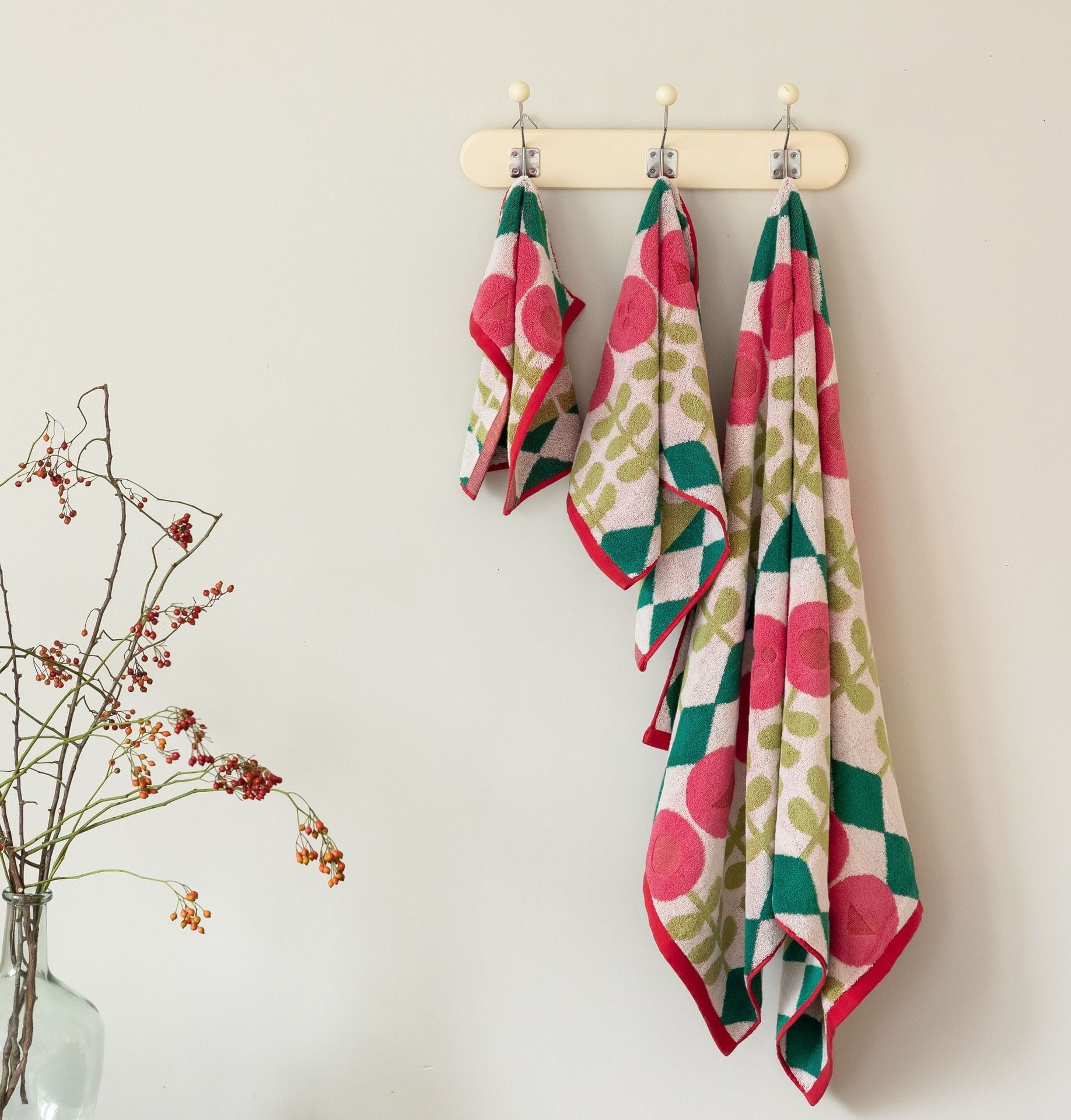 Tulip Check Cotton Towel Set Collection
