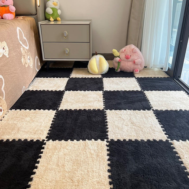 Winter Puzzle Tile Set - Black Apricot