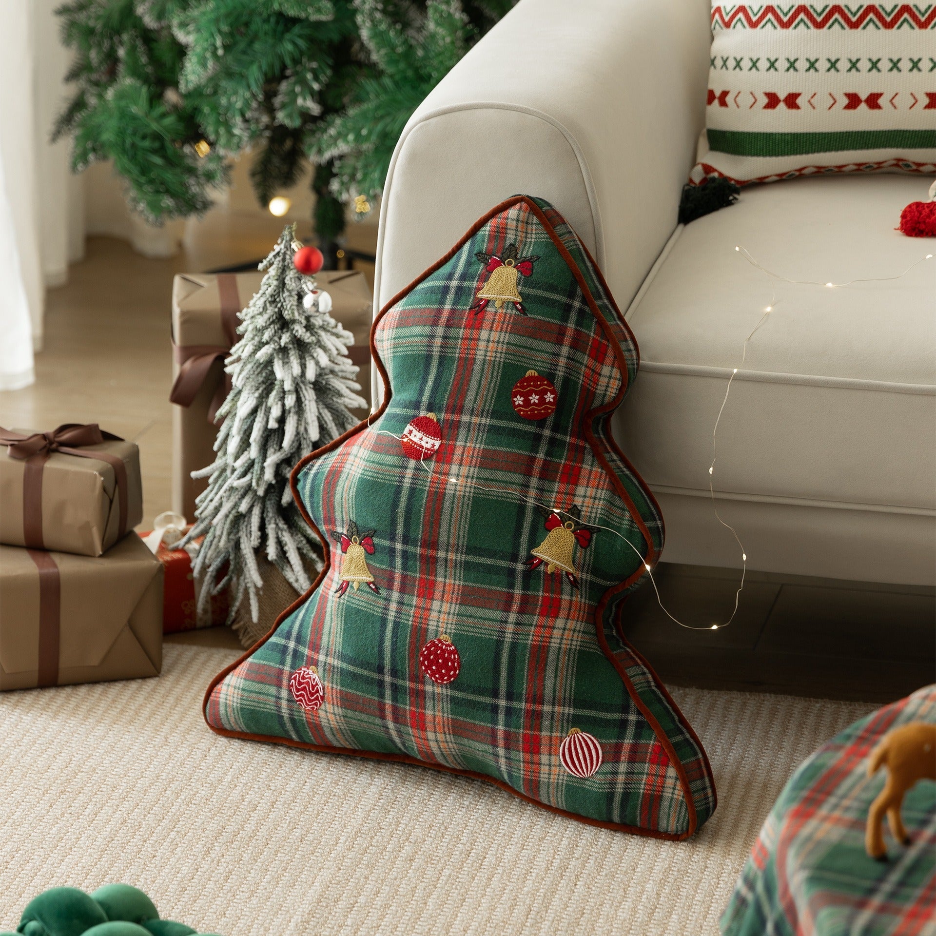 Snowy Xmas Cushion