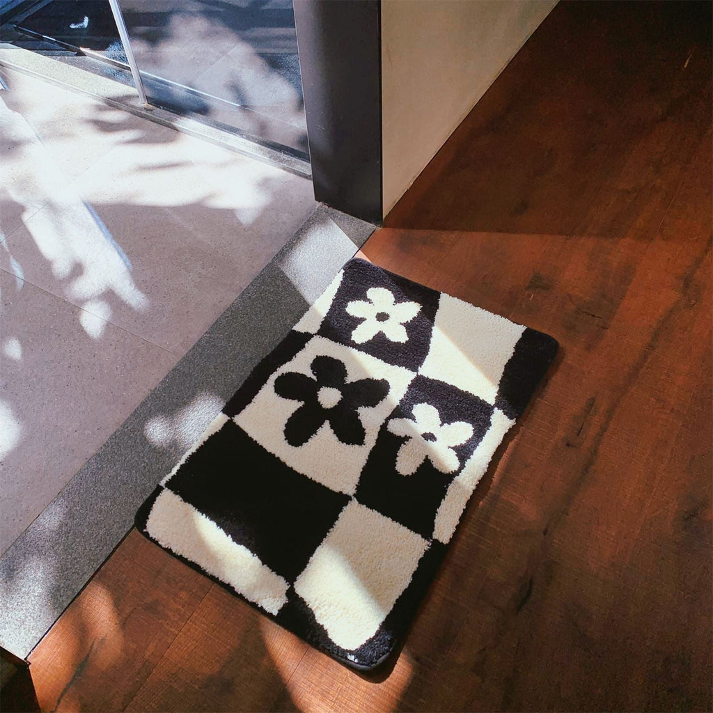 Checkerboard Daisy Bath Mat