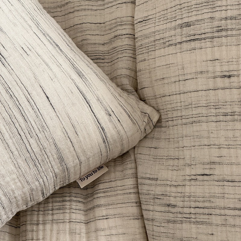 Minimal Sketch Stripe Bedding Set