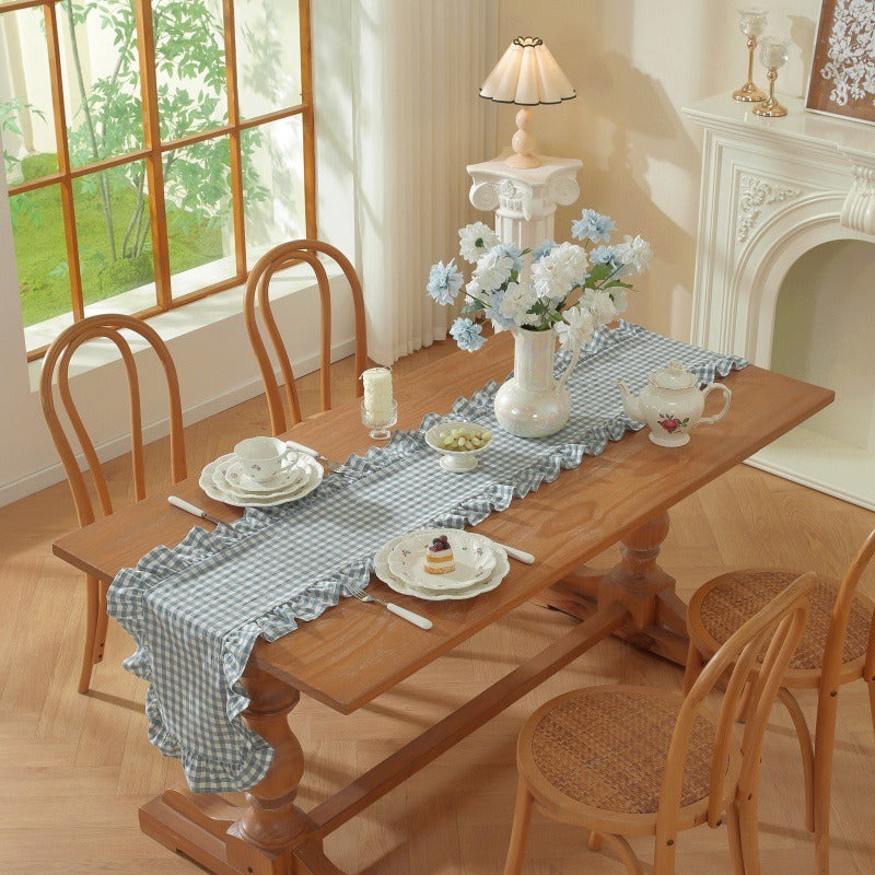 Picnic Party Ruffle Table Runner