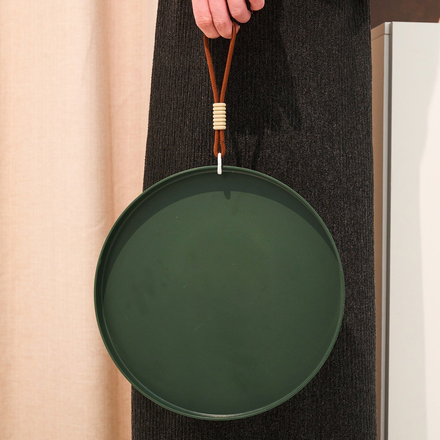Hang & Hold Tray