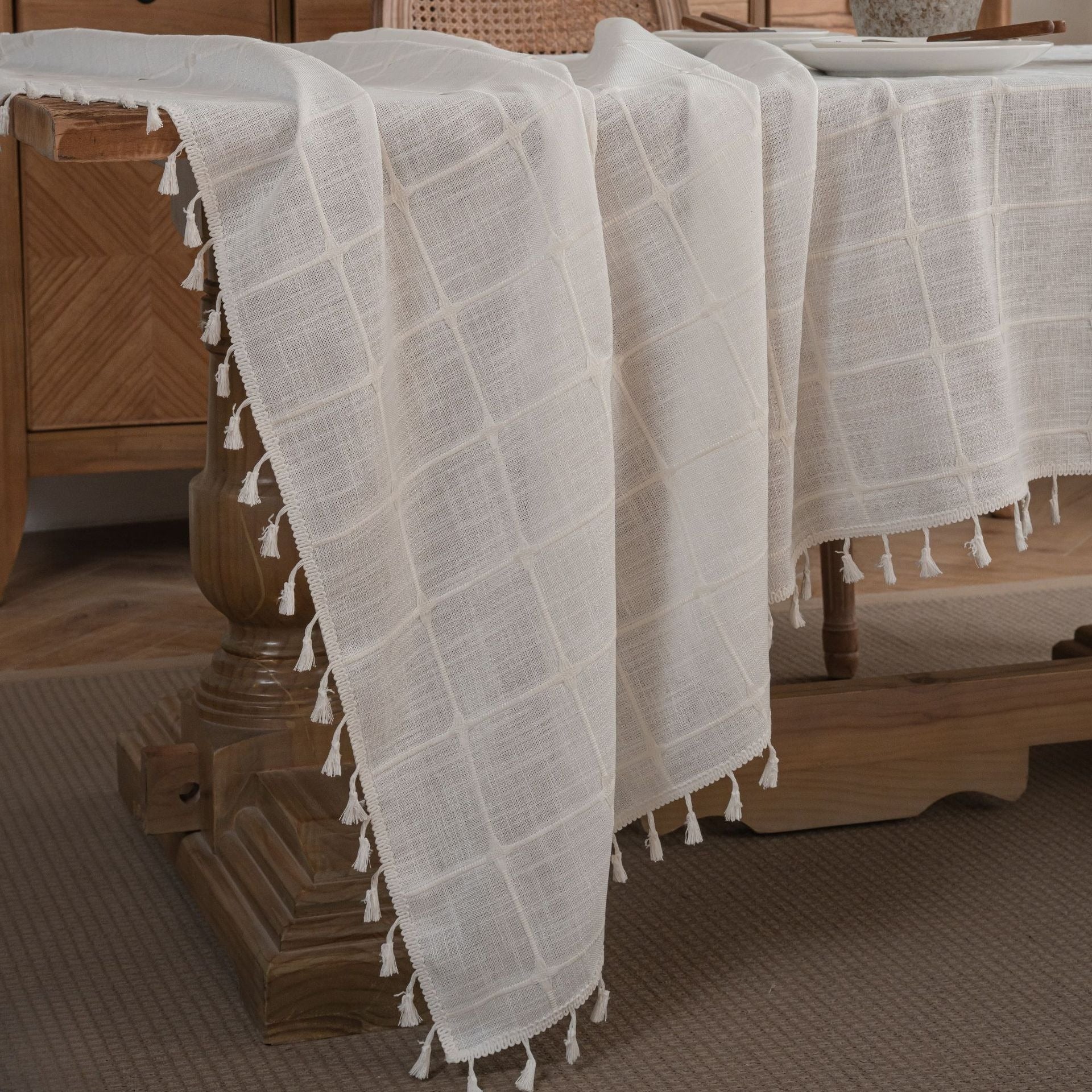Farmhouse Lattice Tablecloth