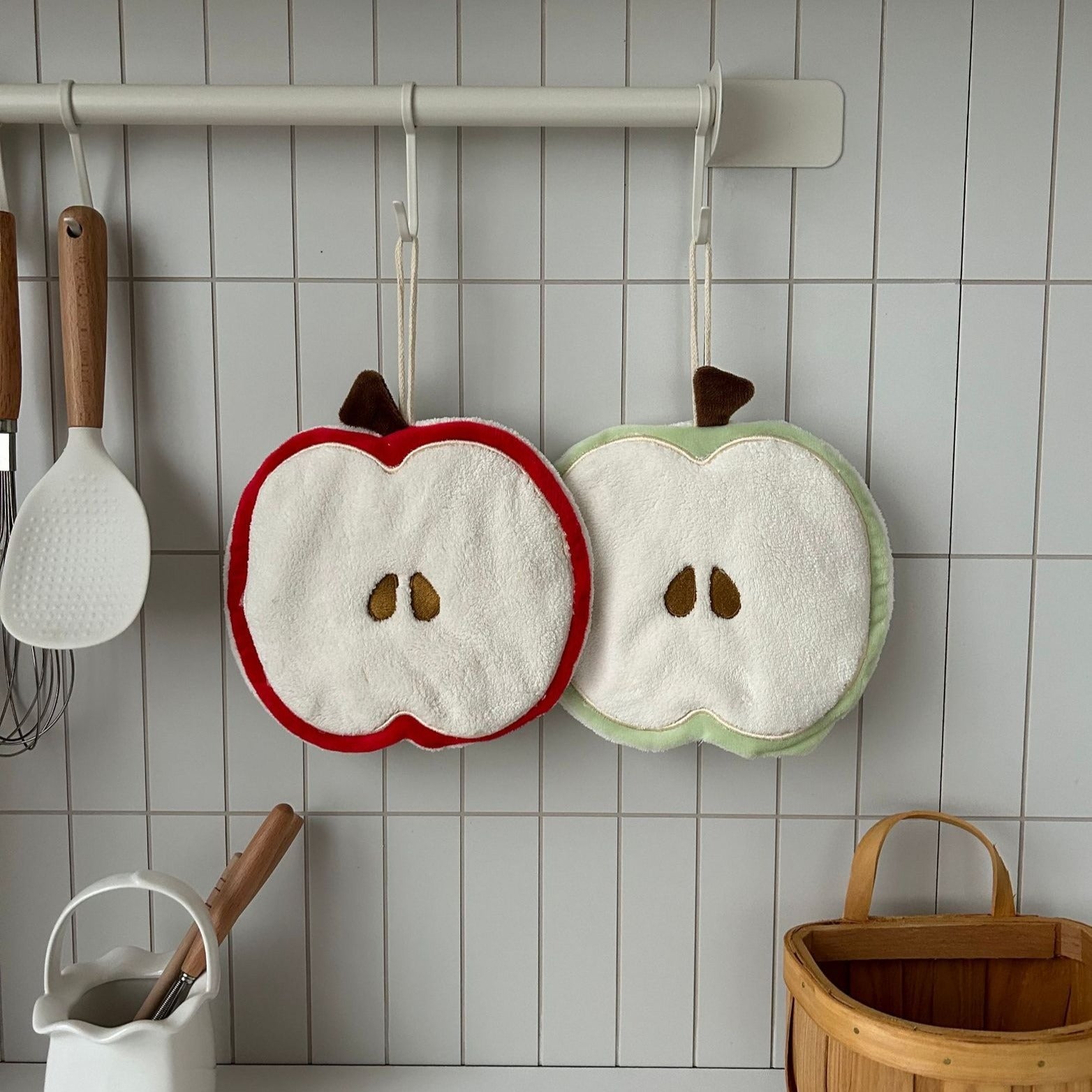 Apple Hanging Hand Towel Set