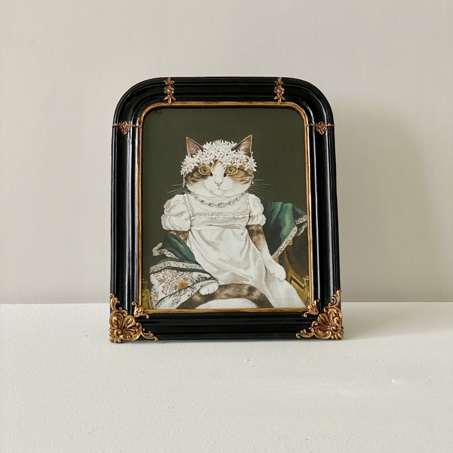 French Ornate Curved Photo Frame