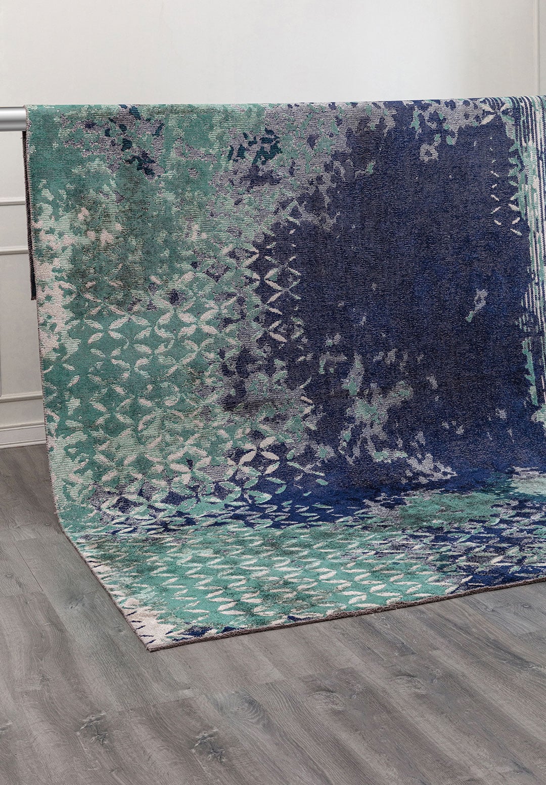Bloom Dark Navy - Dark Green Rug