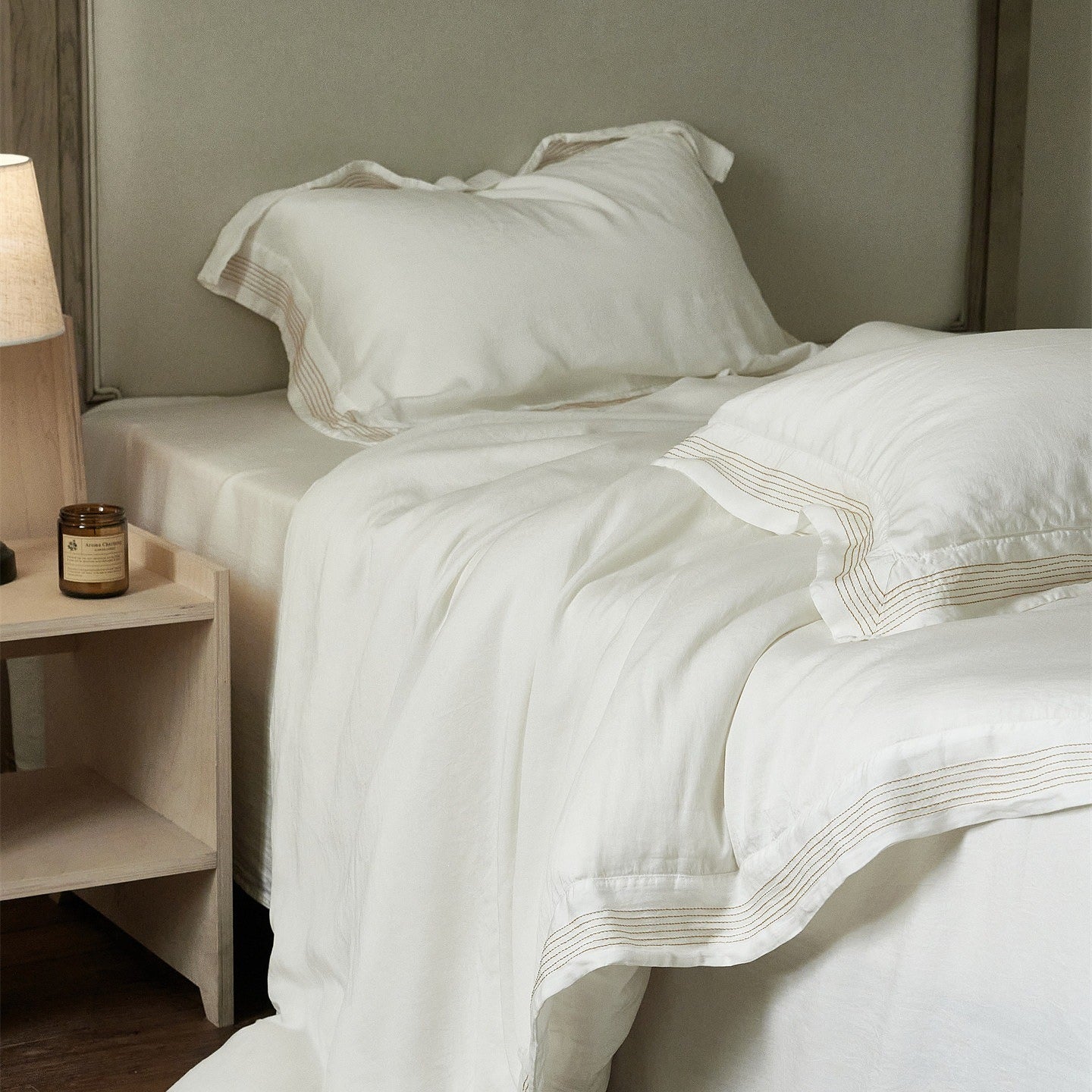 Dreamline Stitch Lyocell Bedding Set