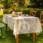 Wreath Lace Scallop Tablecloth