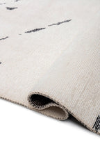 Crack Black - White Rug