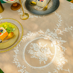 Wreath Lace Scallop Tablecloth