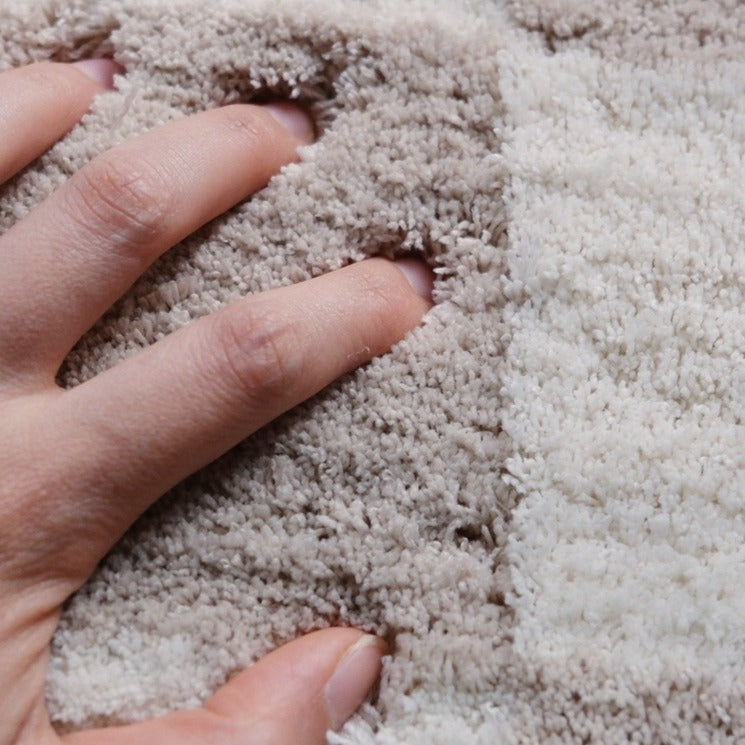 Checkered Shaggy Bath Mat