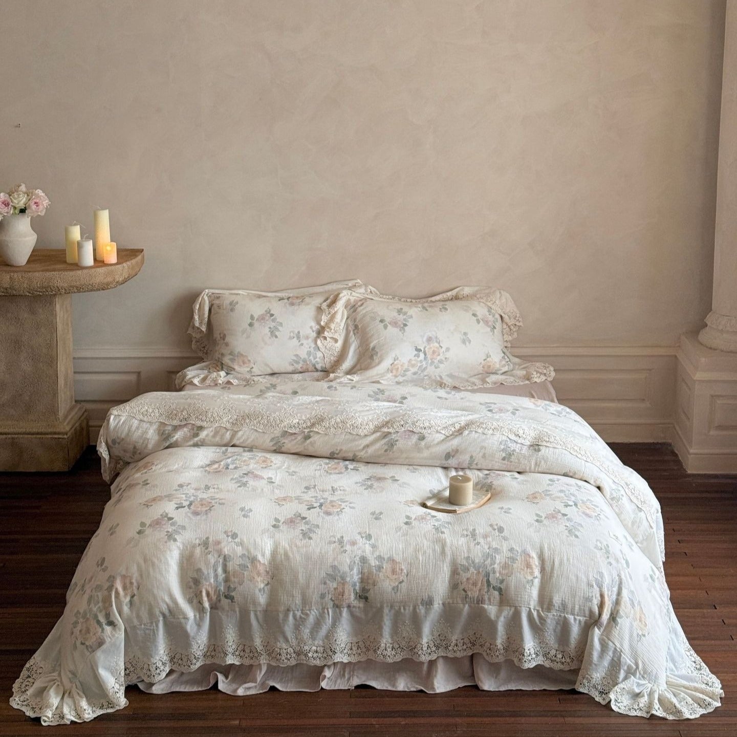 Perpetua Rosy Lace Bedding Set