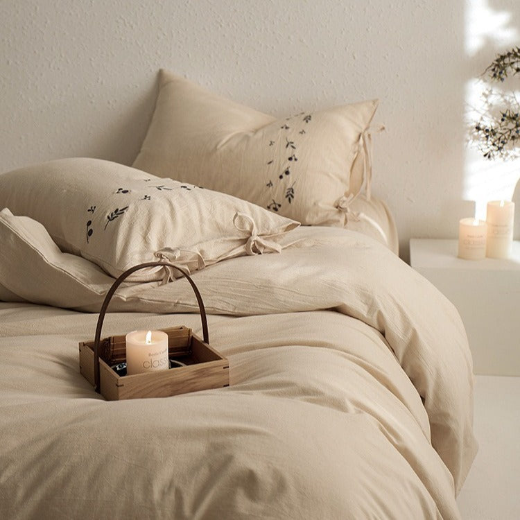 Sunlit Branch Bedding Set