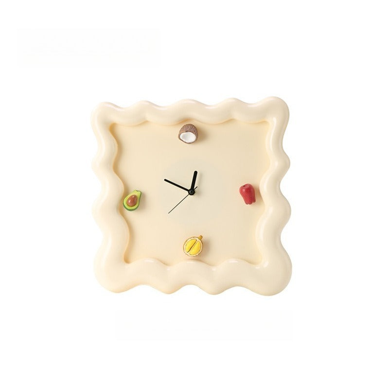 Wavy Edge Clock