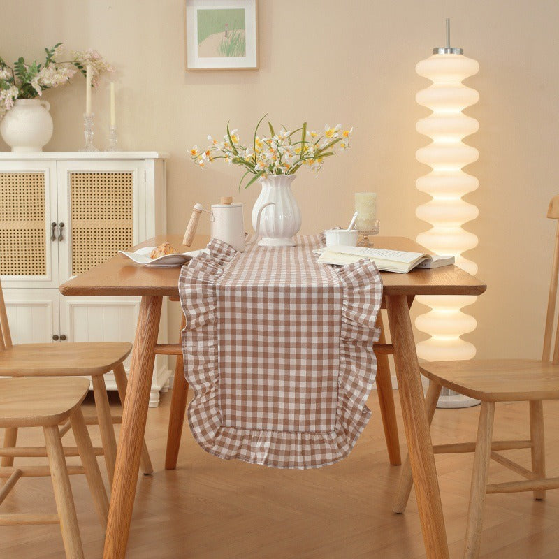 Picnic Party Ruffle Table Runner