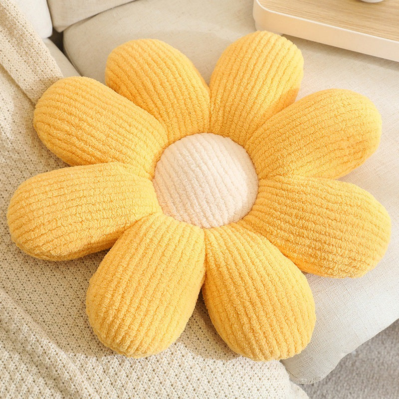 Sunny Knit Daisy Cushion