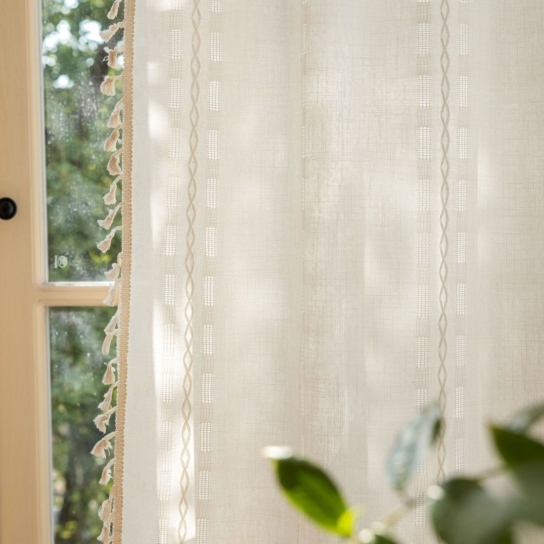 Light Filter Lattice Tassel Curtain