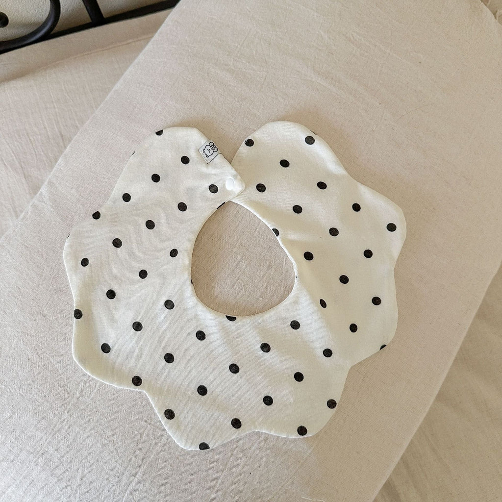 Country Petal Bib Set