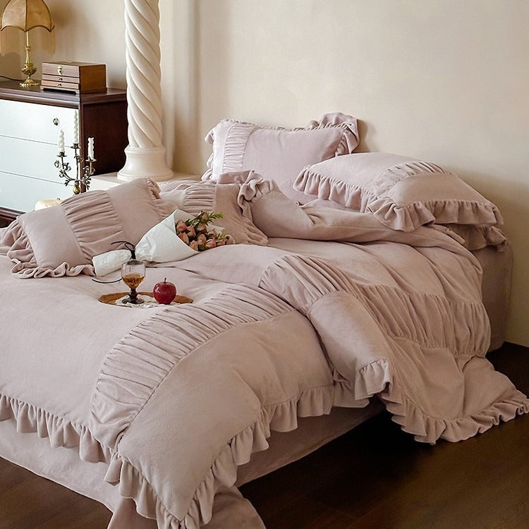 Chateau Ruffle Velvet Bedding Set