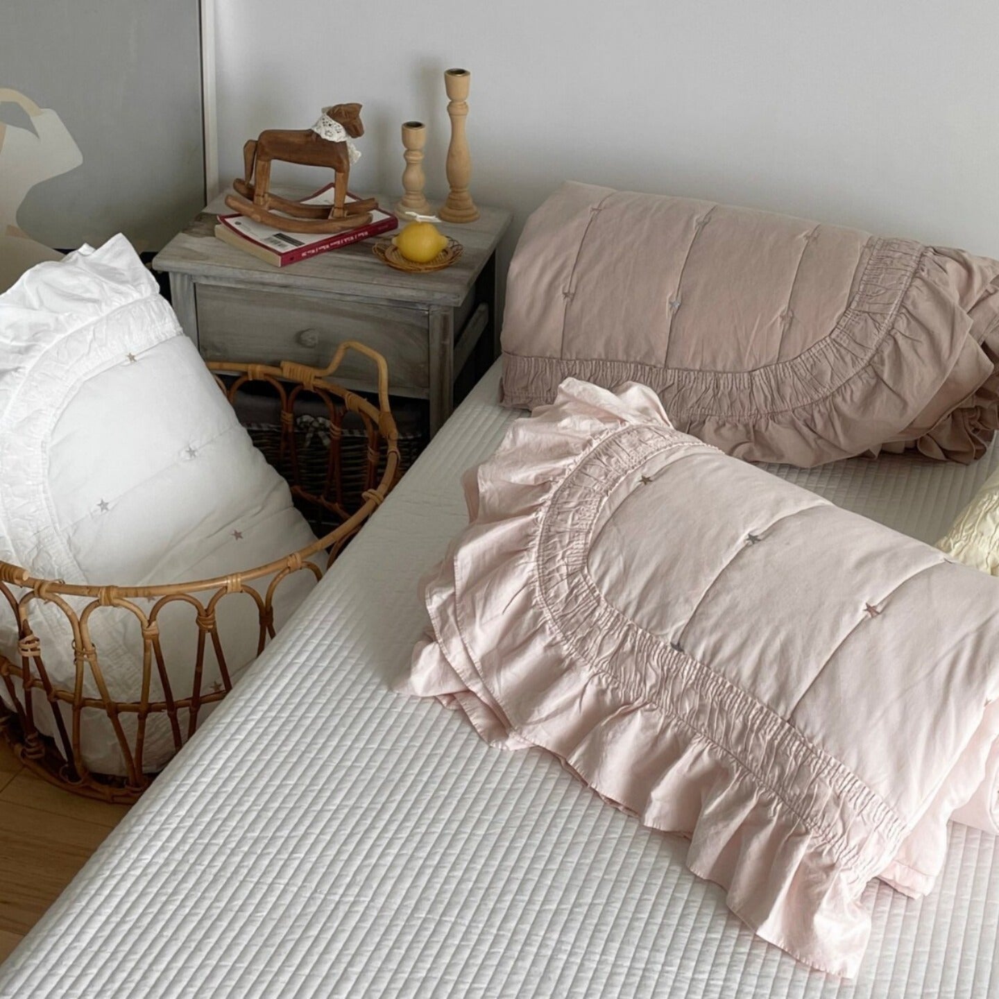 Twinkle Star Summer Quilted Blanket