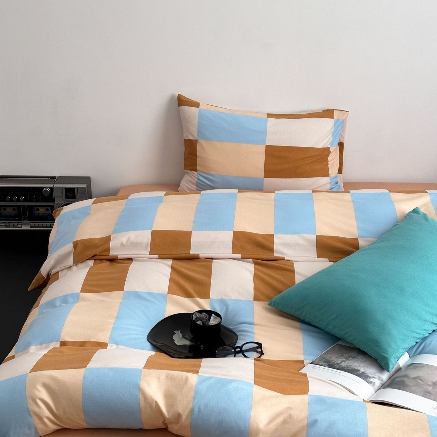 Funky Checkered Bedding Set