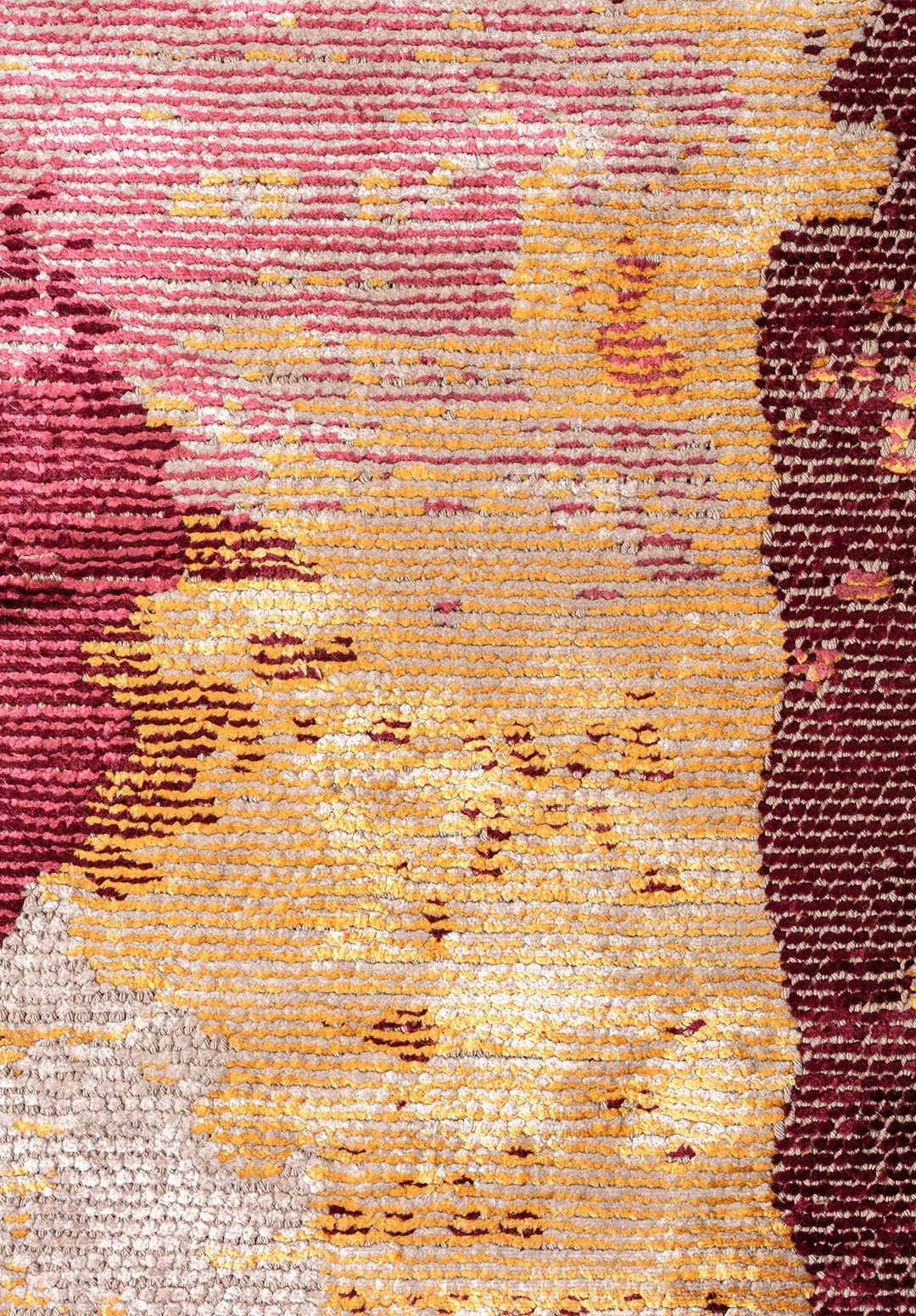 Lush Cherry - Gold Rug