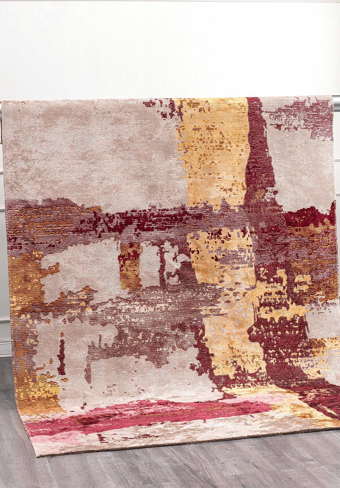Lush Cherry - Gold Rug