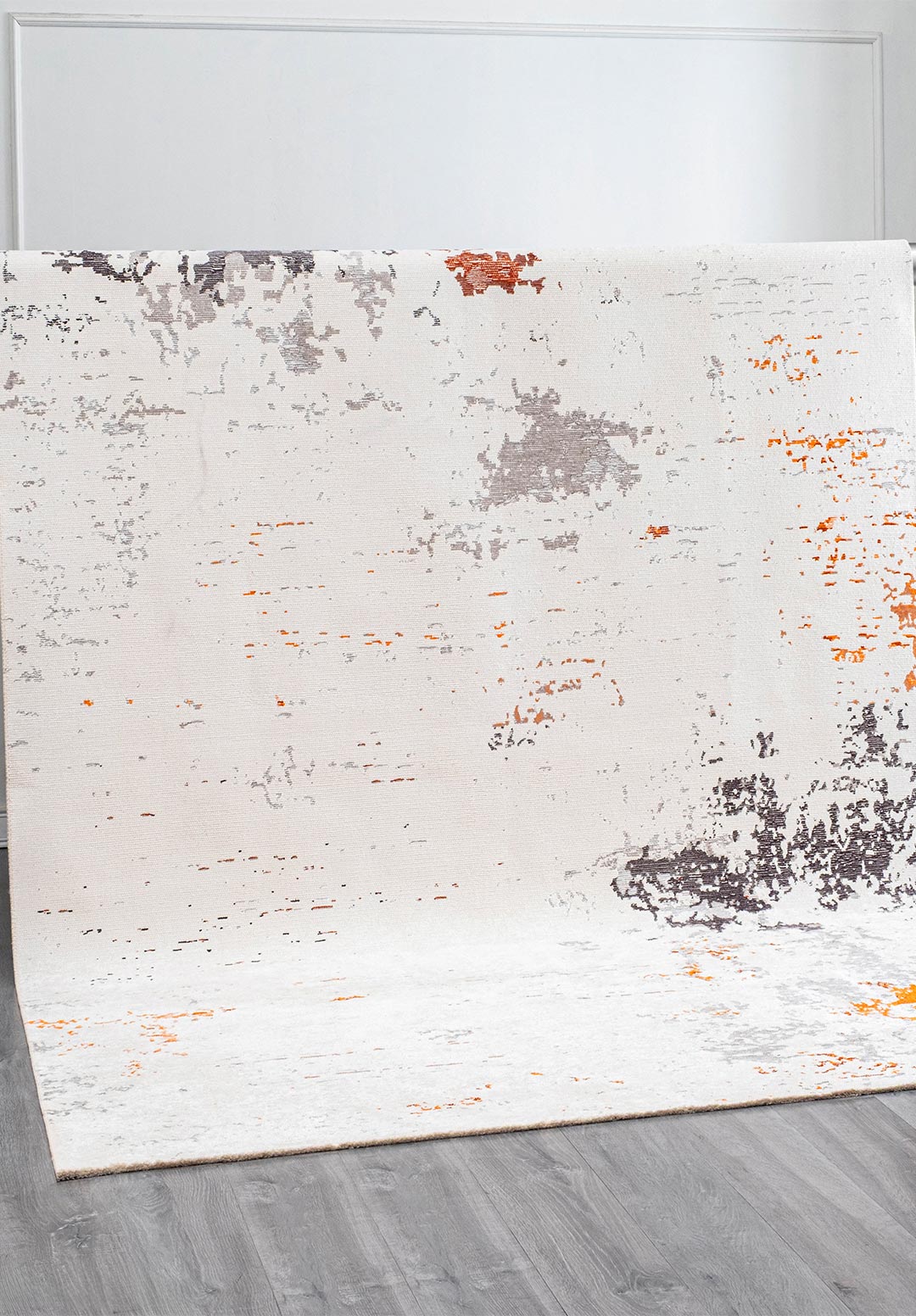 Frost White - Charcoal Rug