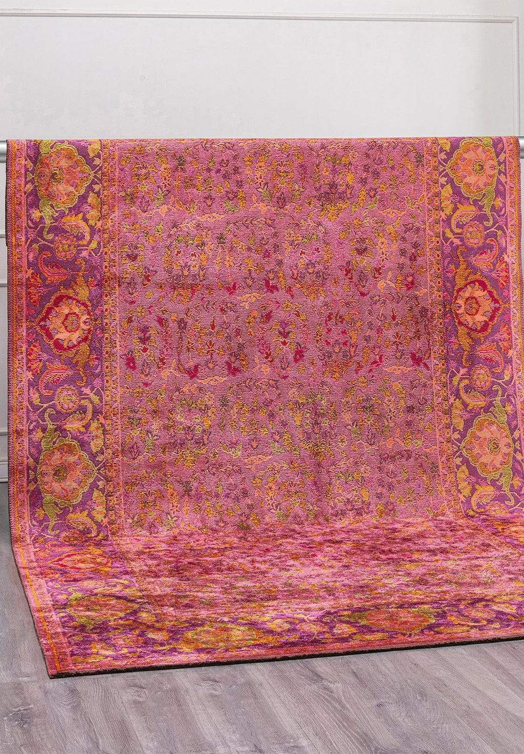 Vellora Pink -Orange Rug