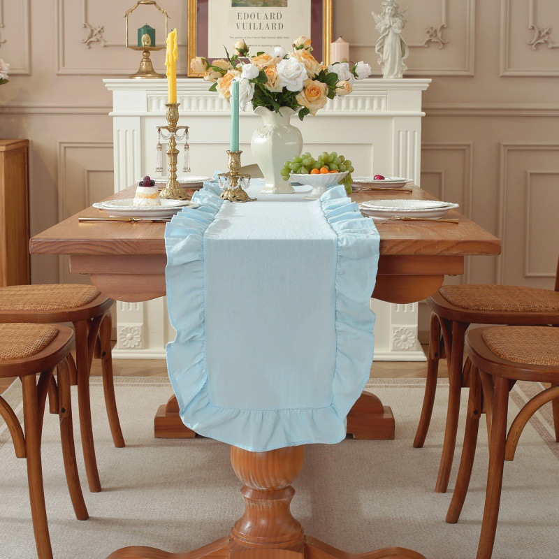 Sweet Ruffle Table Runner
