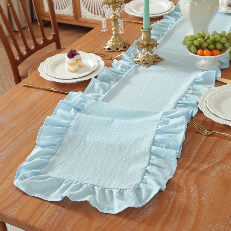 Sweet Ruffle Table Runner