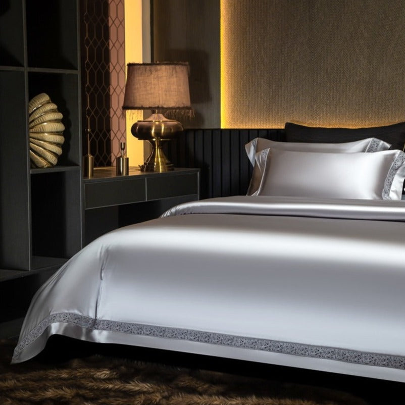 Willa Silver Modern Egyptian Cotton Satin Bedding Set