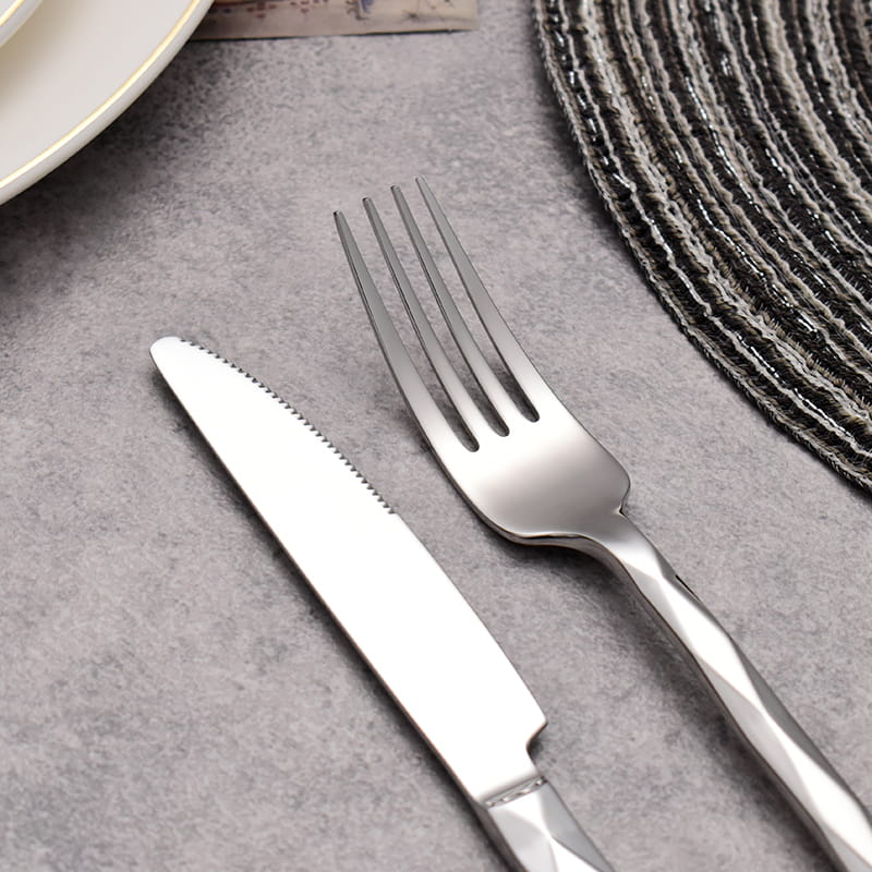 Svelte Silver Faceted Luxury Stainless Steel Cutlery Set