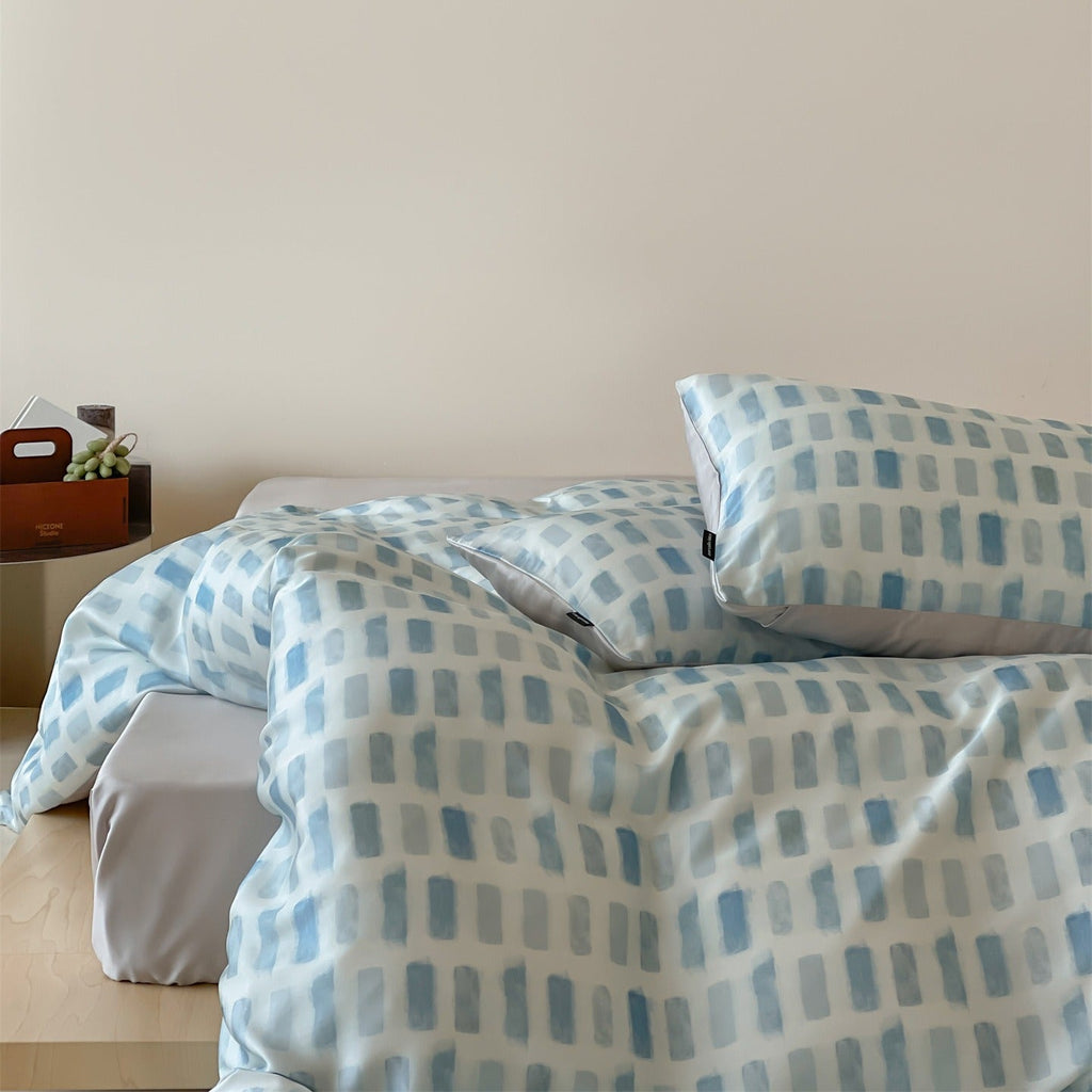Icy Luster Bedding Set