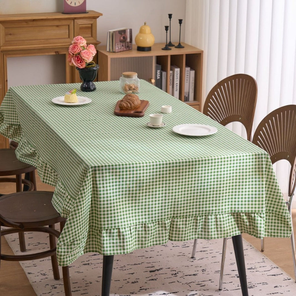 Picnic Party Ruffle Tablecloth