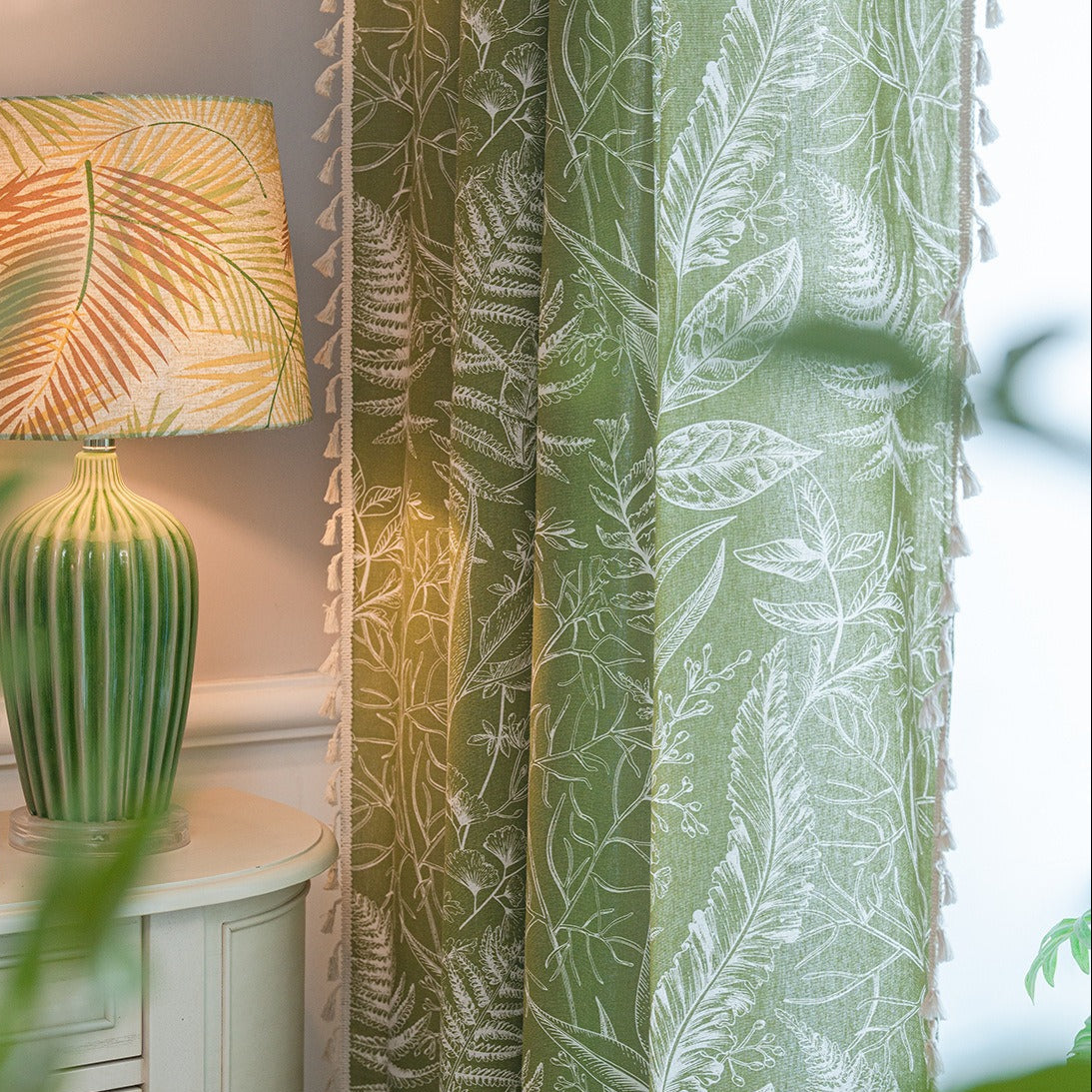 Leaves Magic Tassel Curtain