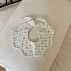 Country Petal Bib Set
